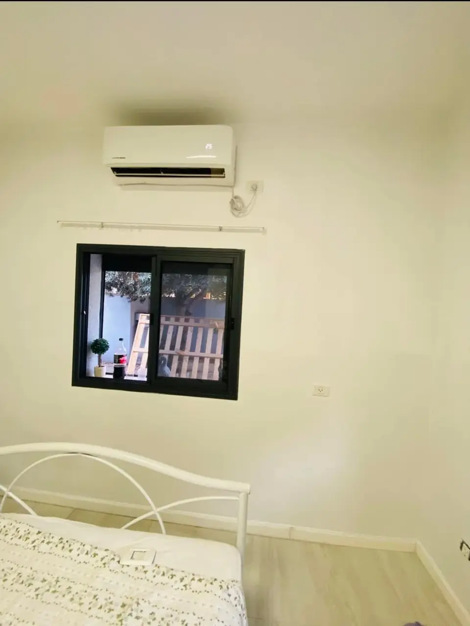 קירות וחדרים לאחר תיקון וצבע