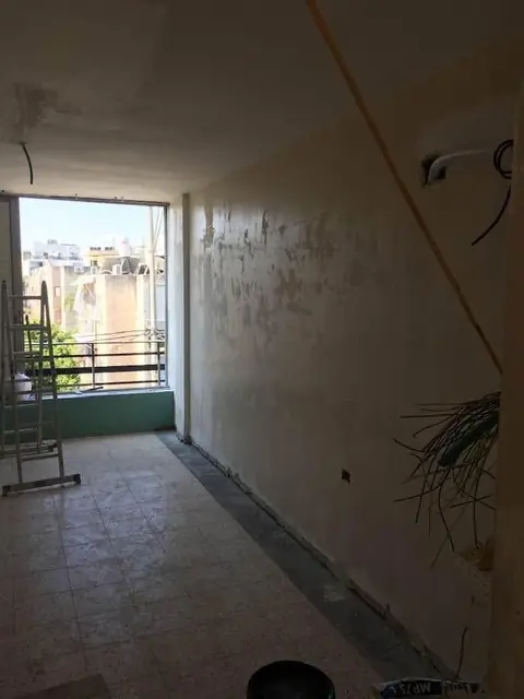 חנות ספרים: מעטפת ריקה עד פתיחה